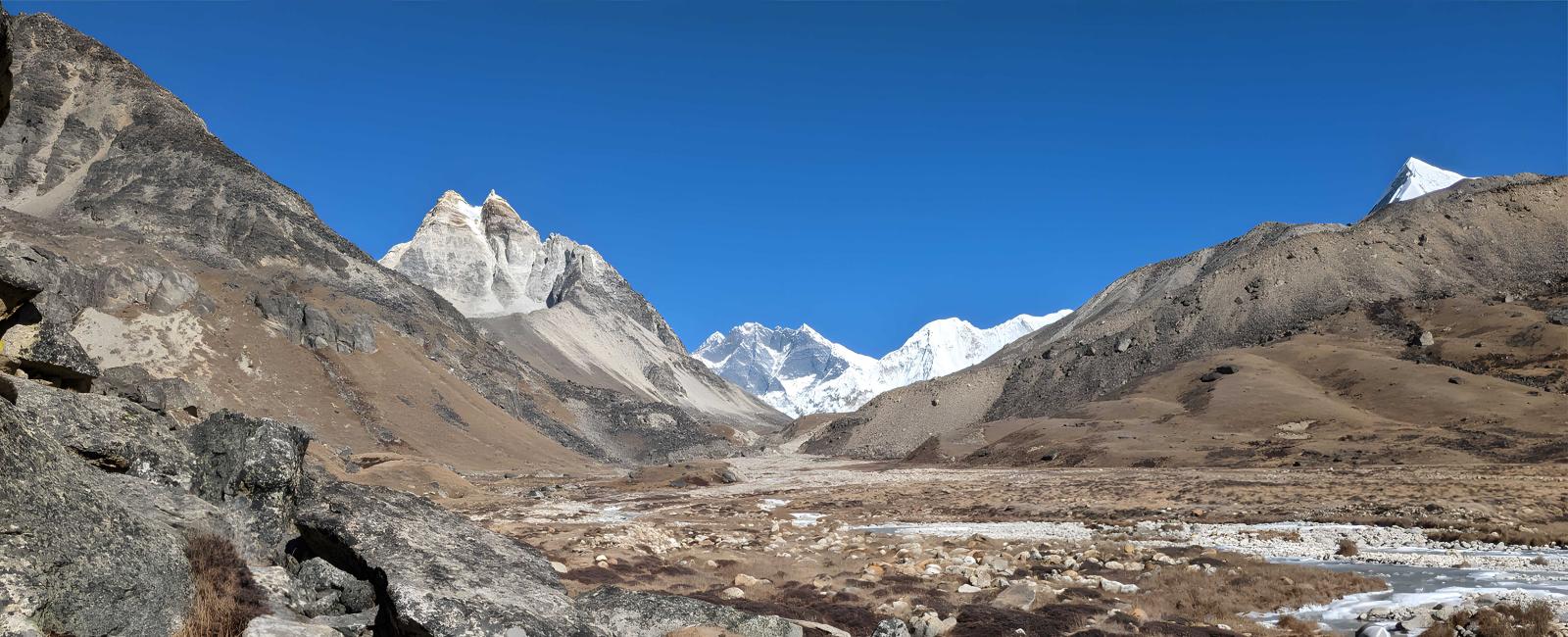 Island Peak climb with Everest Base Camp