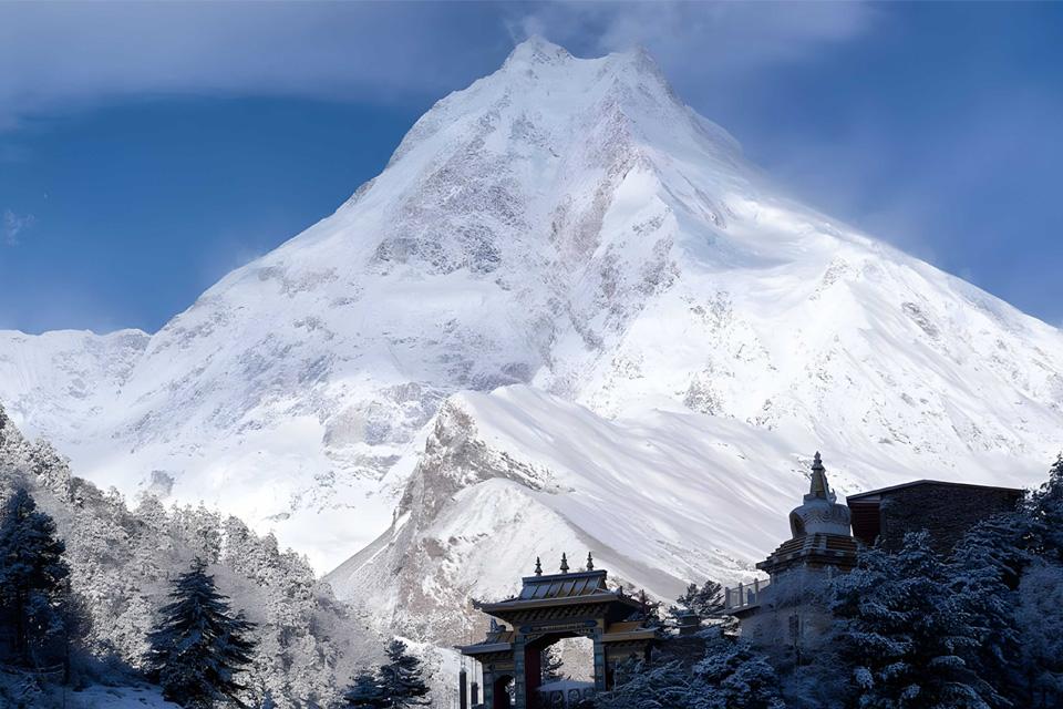 Manaslu Circuit Trek